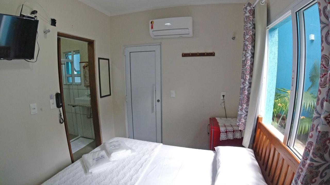 Residencial Aguas De Bare Hotel Sao Sebastiao  Eksteriør billede