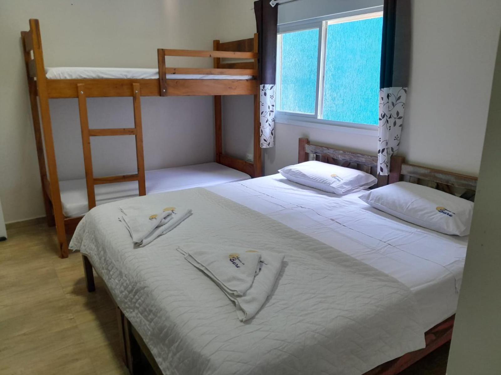 Residencial Aguas De Bare Hotel Sao Sebastiao  Eksteriør billede